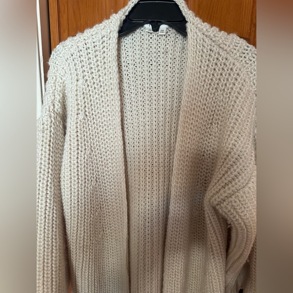 Anthroplogie sweater cardigan and scarf BOTH - Picture 5 of 11